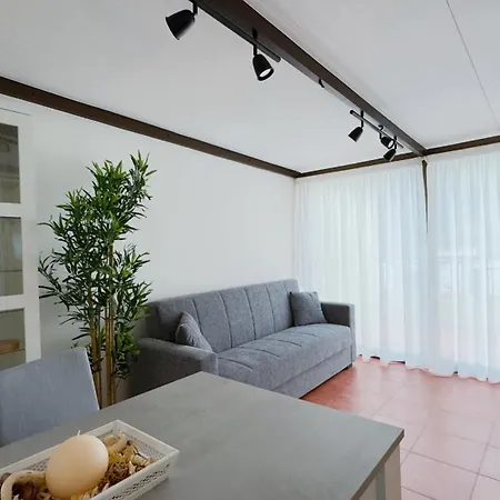 Hanei Apartamento
